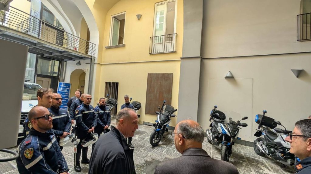 Torre del Greco, nuove moto per la Polizia Municipale: potenziati i servizi sul territorio