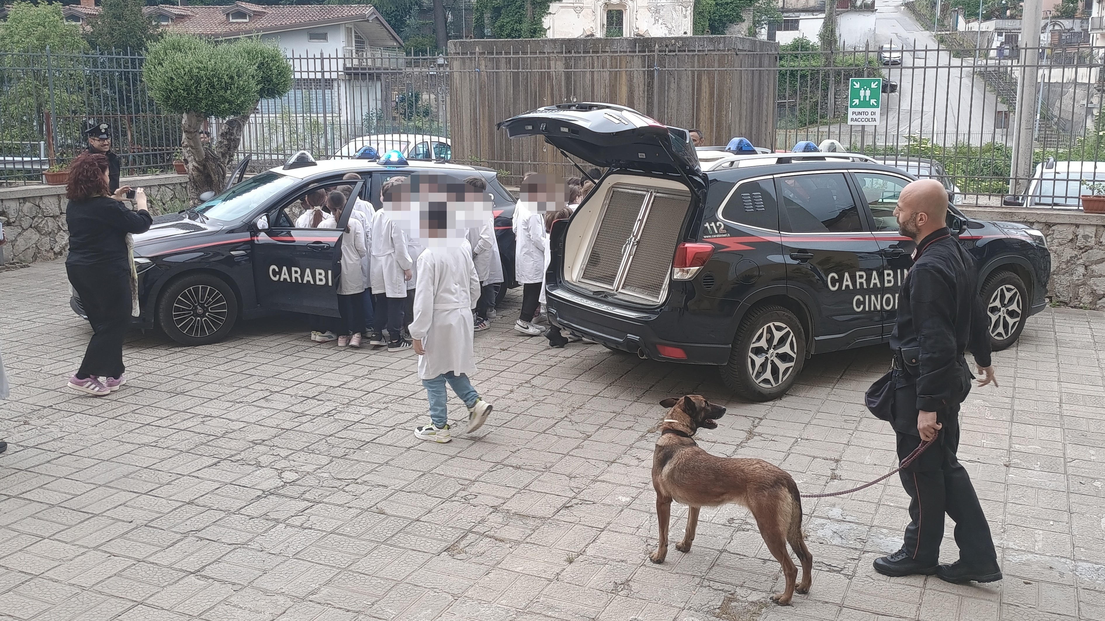 Legalità e prevenzione: la Compagnia dei Carabinieri di Solofra nelle scuole del territorio Legalità e prevenzione: la Compagnia dei Carabinieri di Solofra nelle scuole del territorio