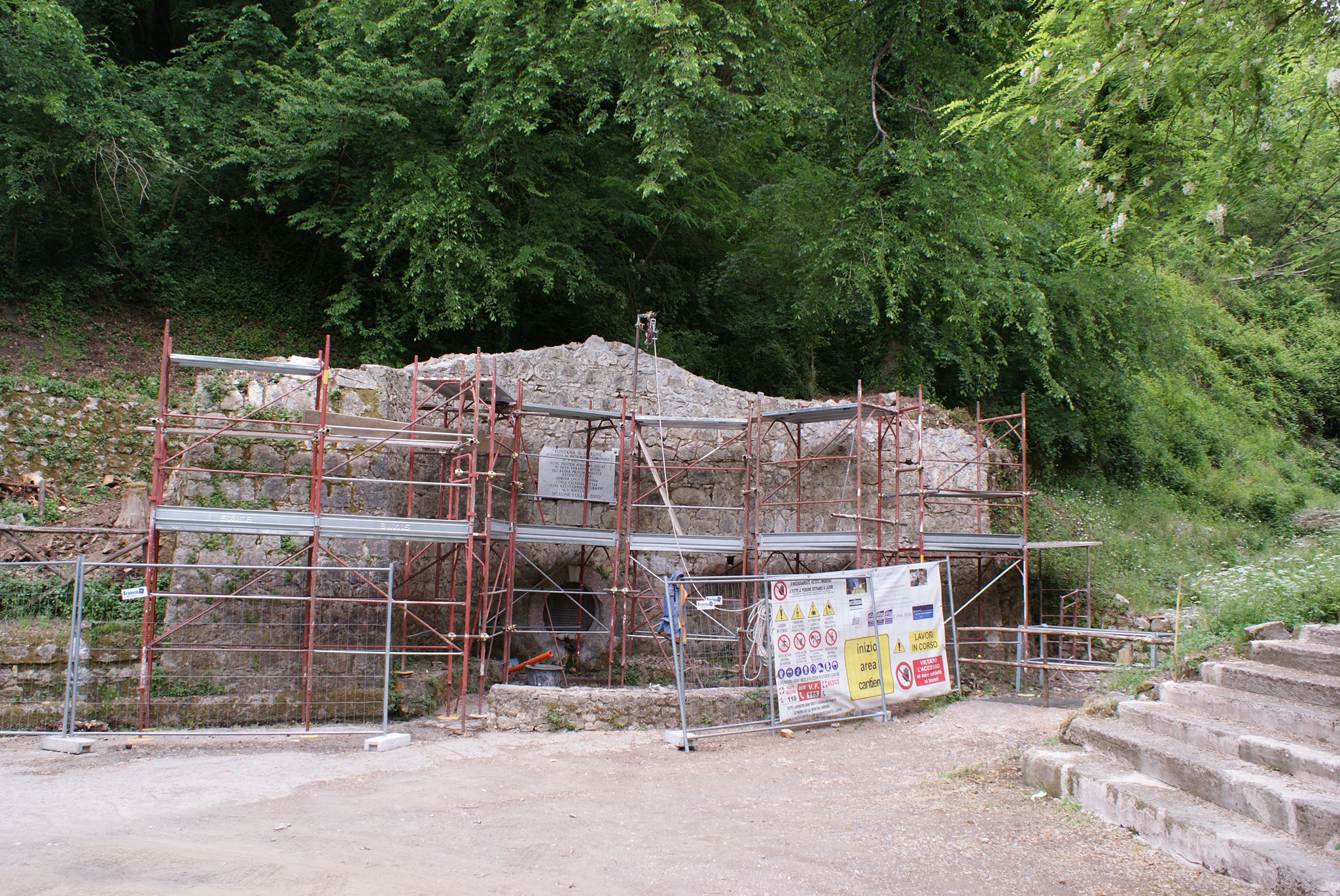 SPERONE: Iniziati i lavori in località Fontana di Sperone. ALAIA: Opera strategica per il territorio SPERONE: Iniziati i lavori in località Fontana di Sperone. ALAIA: Opera strategica per il territorio