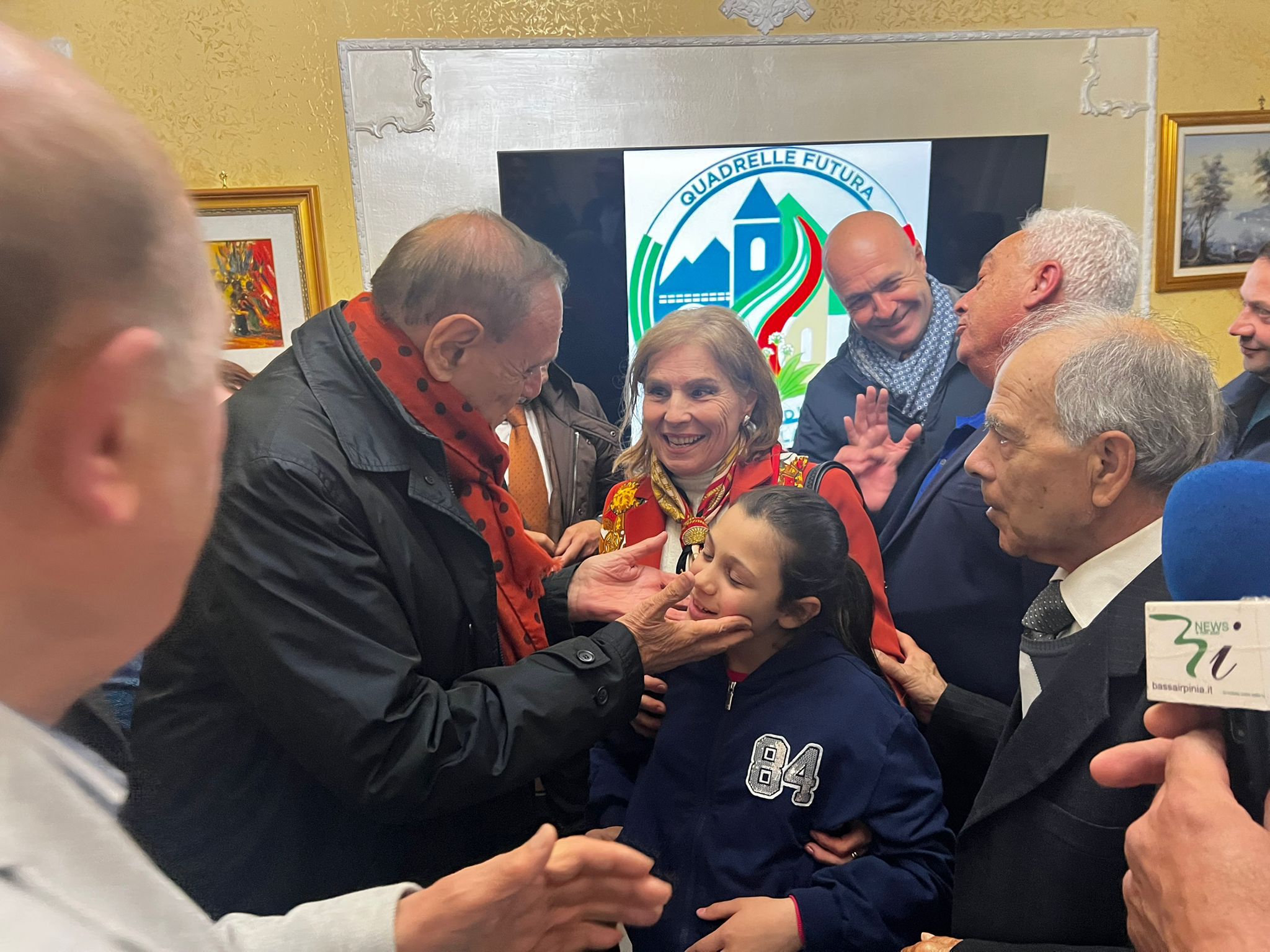 Quadrelle, Mastella e l’assessore regionale Serluca sostengono Carmine Isola: confronto su sviluppo e futuro del paese