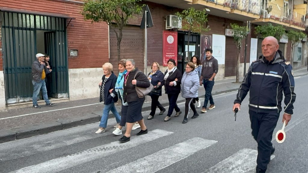 Mugnano del Cardinale, fede e tradizione per la processione di San Liberatore: grande partecipazione dei fedeli.(foto e video)
