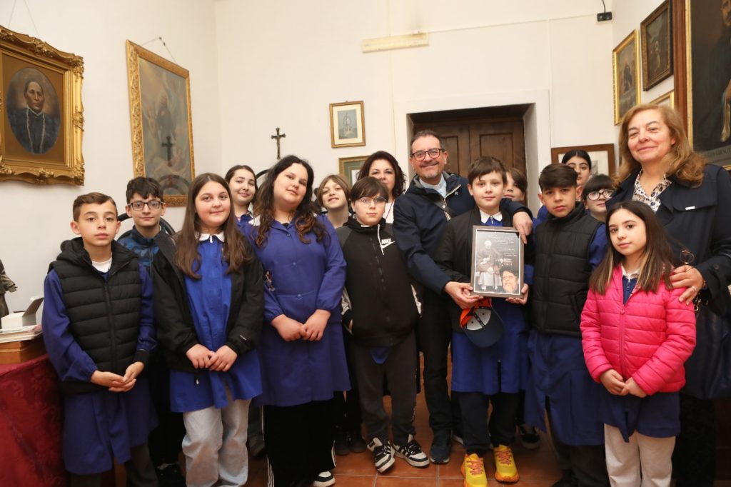 Altavilla Irpina, studenti alla scoperta di Sant’Alberico Crescitelli: cultura, memoria e identità nel Maggio dei Monumenti