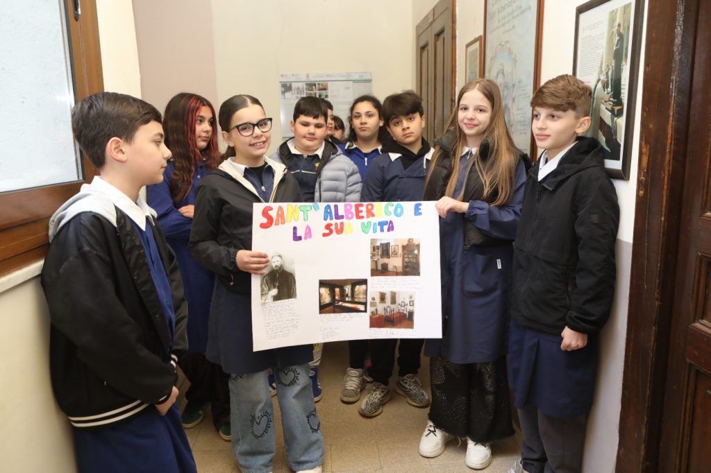Altavilla Irpina, studenti alla scoperta di Sant’Alberico Crescitelli: cultura, memoria e identità nel Maggio dei Monumenti