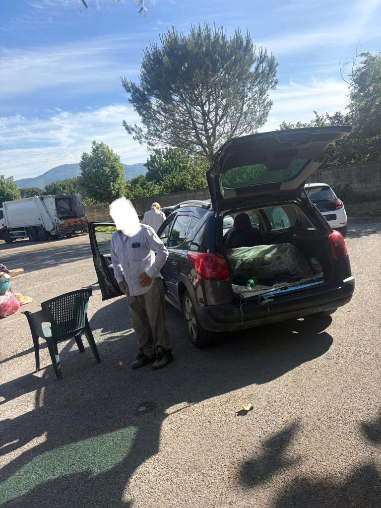 Cimitile, successo per la terza Giornata Ecologica: cittadini protagonisti della raccolta ingombranti