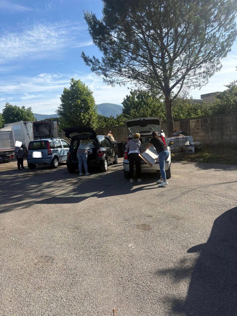 Cimitile, successo per la terza Giornata Ecologica: cittadini protagonisti della raccolta ingombranti