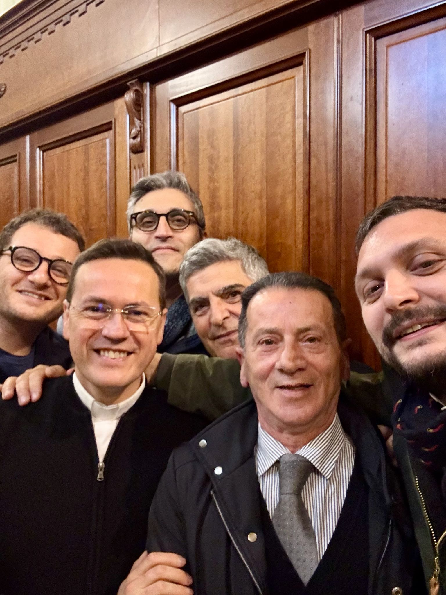 Mugnano del Cardinale, tanti auguri di buon compleanno a Carmine Masucci Mugnano del Cardinale, tanti auguri di buon compleanno a Carmine Masucci
