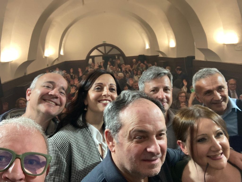 Successo a Montoro per la compagnia teatrale speronese “Zigo Zago”