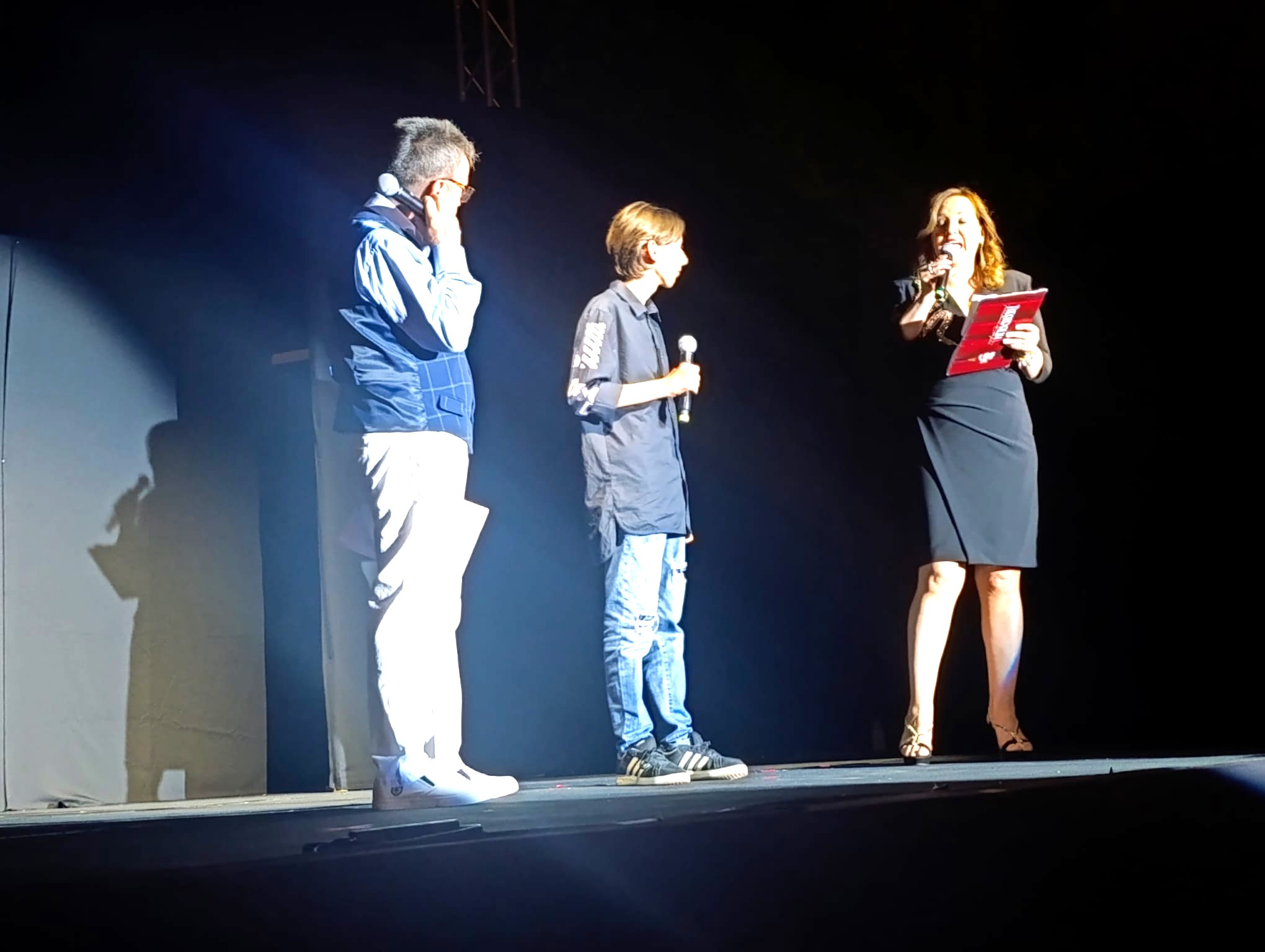 Theatralia 2026, Visciano celebra il teatro: successo straordinario per la quinta edizione del Festival Nazionale dell’Arte Teatrale Theatralia 2026, Visciano celebra il teatro: successo straordinario per la quinta edizione del Festival Nazionale dell’Arte Teatrale
