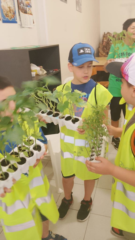 Sperone, successo per lOrto Educativo: bambini e ragazzi alla scoperta della natura