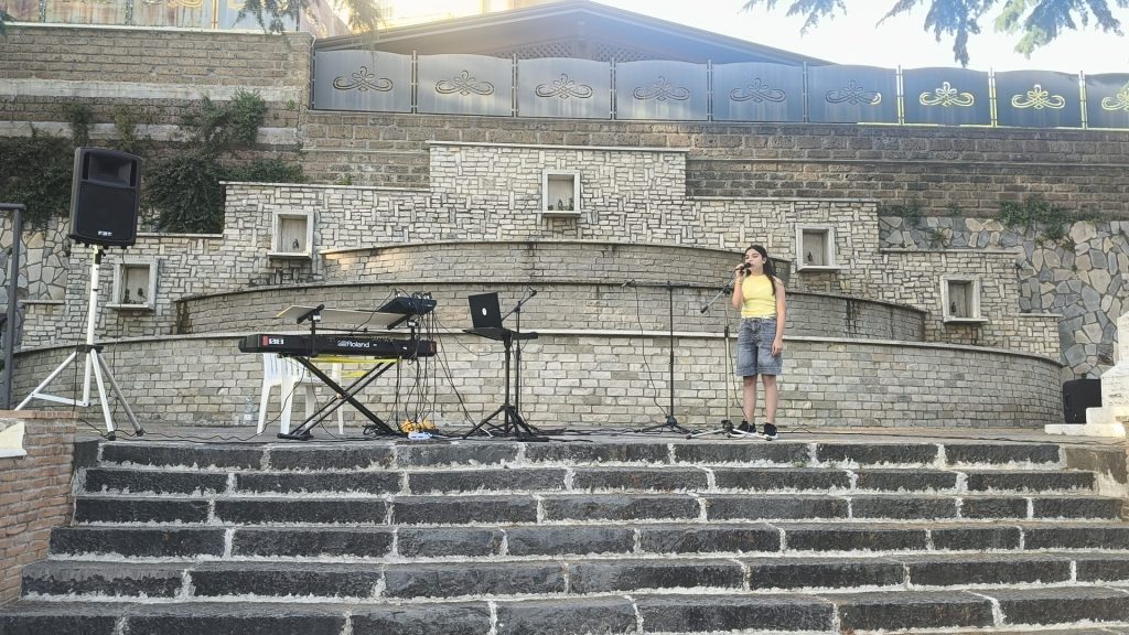 Quadrelle. Musikarma ETS incanta Piazza Vittoria: musica, cultura e innovazione nel cuore dell’Irpinia Quadrelle. Musikarma ETS incanta Piazza Vittoria: musica, cultura e innovazione nel cuore dell’Irpinia