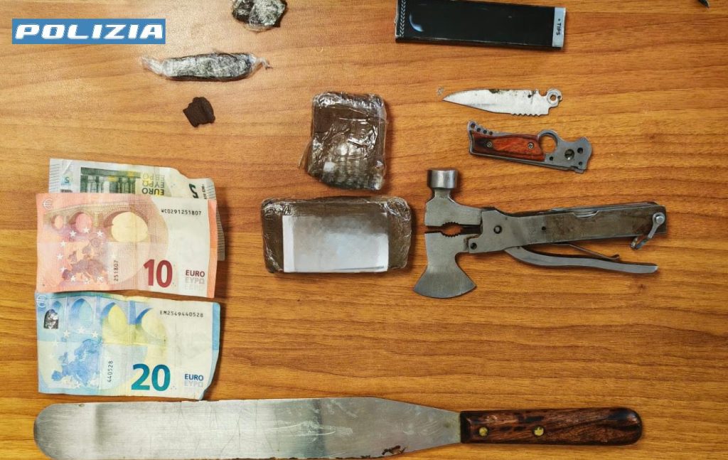 San Giuseppe Vesuviano: sorpreso con la droga. Arrestato dalla Polizia di Stato.