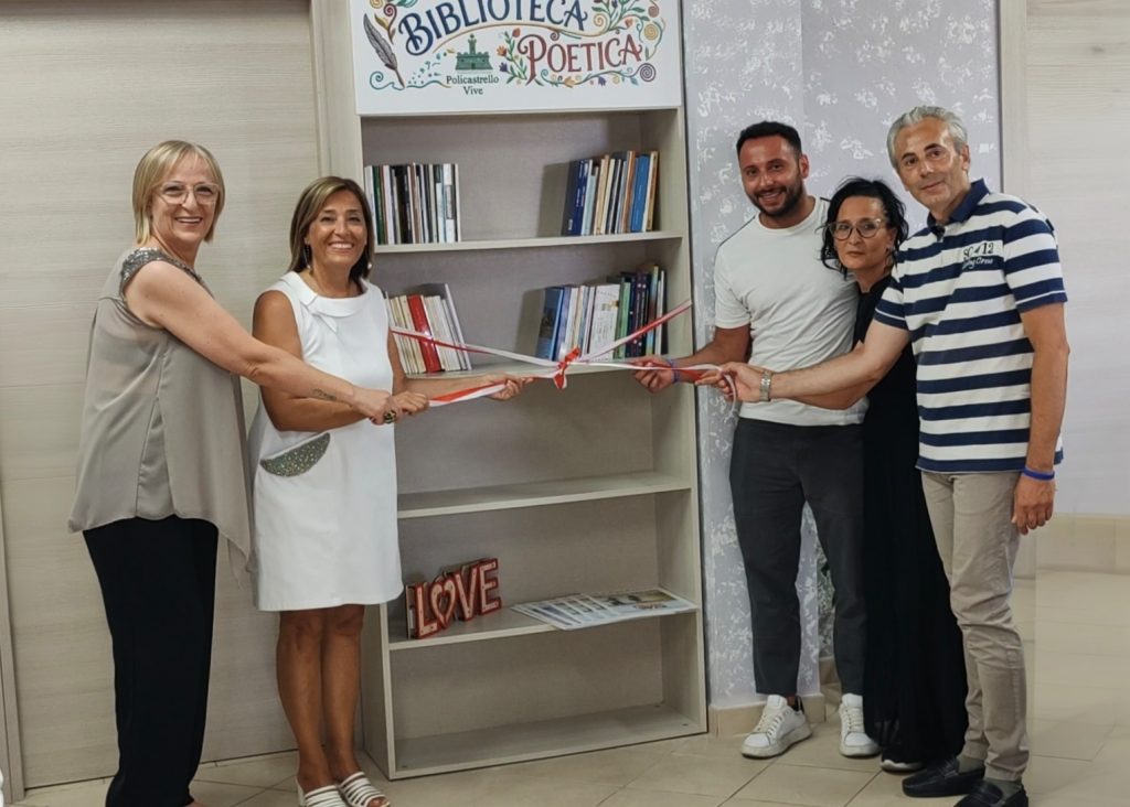 Policastrello è Poesia: i poeti campani conquistano il cuore della Calabria.