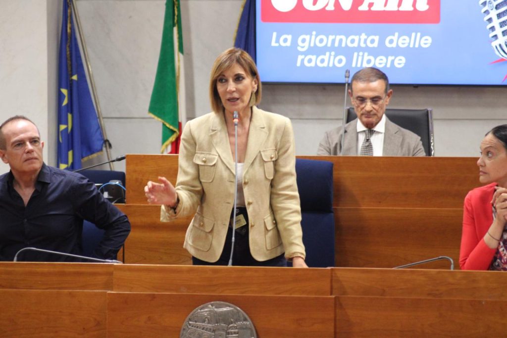 CAMPANIA ON AIR, SUCCESSO ALLA PRIMA GIORNATA DELLE RADIO LIBERE DELLA CAMPANIA