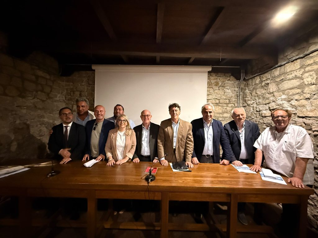 Partenio Creative Hub: firmano il Protocollo dIntesa per la riqualificazione dellex Albergo Scuola