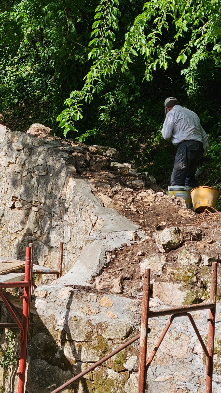 Sperone, quasi ultimati i lavori di mitigazione del rischio idrogeologico: rinascono lantica Fontana e la Cappella dellAssunta. FOTO E VIDEO Sperone, quasi ultimati i lavori di mitigazione del rischio idrogeologico: rinascono lantica Fontana e la Cappella dellAssunta. FOTO E VIDEO