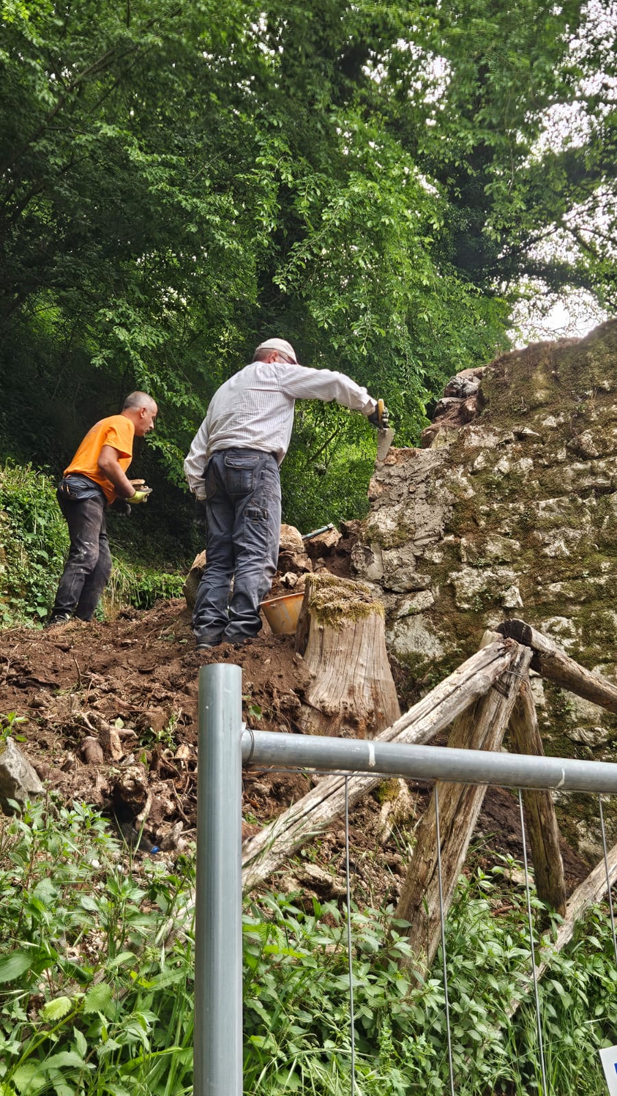Sperone, quasi ultimati i lavori di mitigazione del rischio idrogeologico: rinascono lantica Fontana e la Cappella dellAssunta. FOTO E VIDEO Sperone, quasi ultimati i lavori di mitigazione del rischio idrogeologico: rinascono lantica Fontana e la Cappella dellAssunta. FOTO E VIDEO