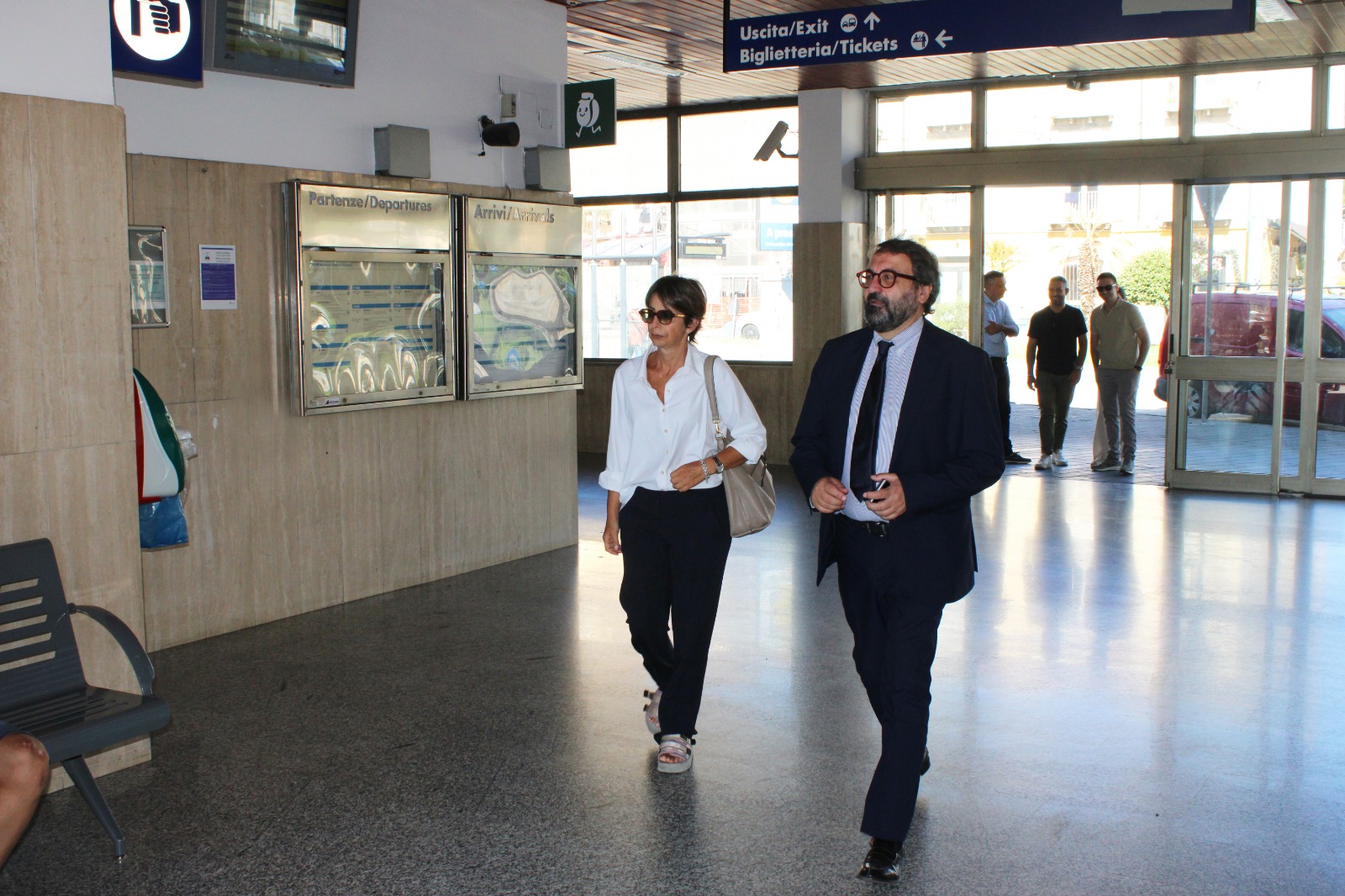 AVELLINO. Turismo delle Radici, sopralluogo alla stazione di Borgo Ferrovia per lavvio del progetto di riqualificazione AVELLINO. Turismo delle Radici, sopralluogo alla stazione di Borgo Ferrovia per lavvio del progetto di riqualificazione