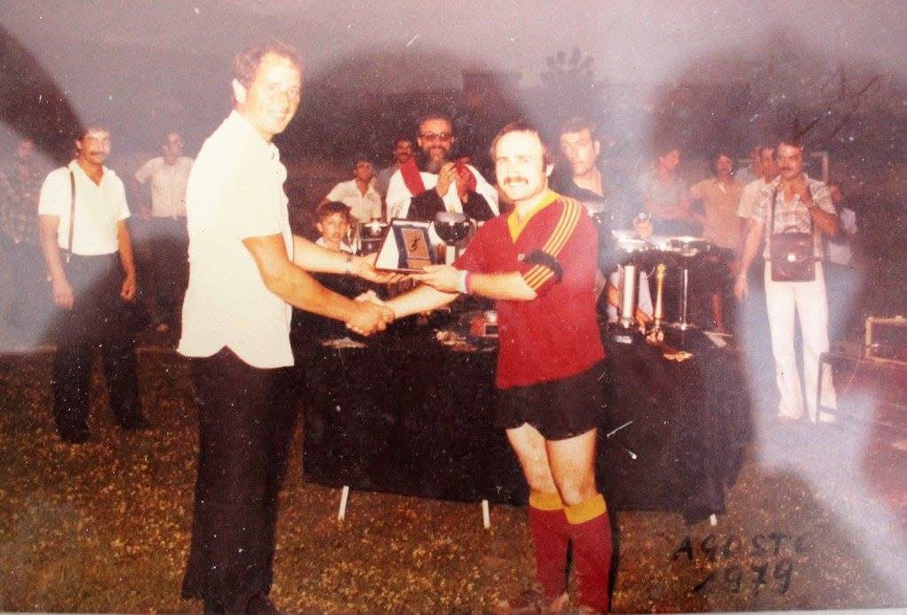 Palloni di cuoio e calciatori di una volta ; Diciannovesima puntata – Pietro Bianco, il professore del centrocampo che ha trasformato il calcio in pensiero (Foto) Palloni di cuoio e calciatori di una volta ; Diciannovesima puntata – Pietro Bianco, il professore del centrocampo che ha trasformato il calcio in pensiero (Foto)