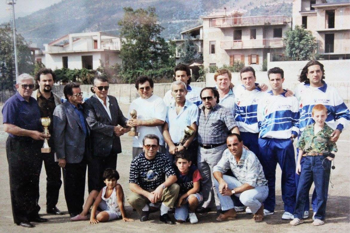 Palloni di cuoio e calciatori di una volta ; Diciannovesima puntata – Pietro Bianco, il professore del centrocampo che ha trasformato il calcio in pensiero (Foto) Palloni di cuoio e calciatori di una volta ; Diciannovesima puntata – Pietro Bianco, il professore del centrocampo che ha trasformato il calcio in pensiero (Foto)