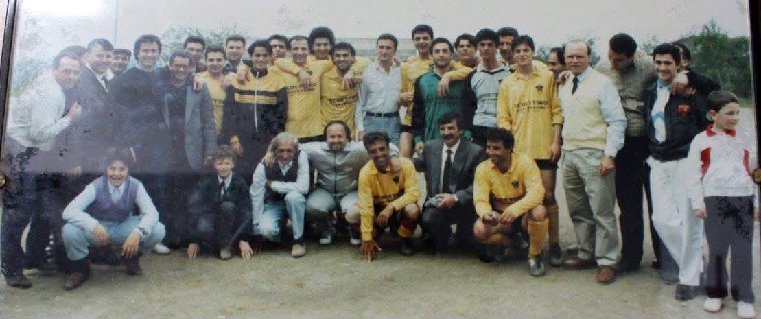 Palloni di cuoio e calciatori di una volta ; Diciannovesima puntata – Pietro Bianco, il professore del centrocampo che ha trasformato il calcio in pensiero (Foto) Palloni di cuoio e calciatori di una volta ; Diciannovesima puntata – Pietro Bianco, il professore del centrocampo che ha trasformato il calcio in pensiero (Foto)