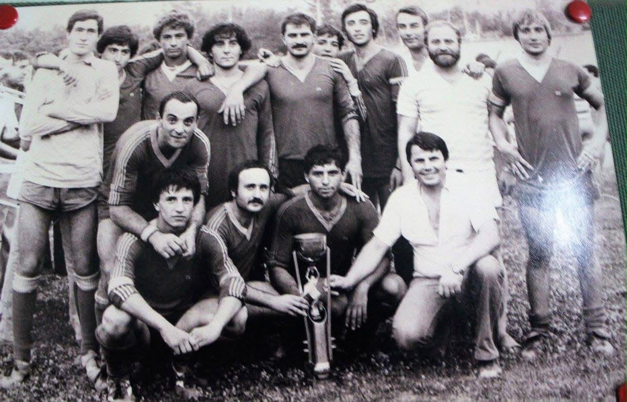 Palloni di cuoio e calciatori di una volta ; Diciannovesima puntata – Pietro Bianco, il professore del centrocampo che ha trasformato il calcio in pensiero (Foto) Palloni di cuoio e calciatori di una volta ; Diciannovesima puntata – Pietro Bianco, il professore del centrocampo che ha trasformato il calcio in pensiero (Foto)
