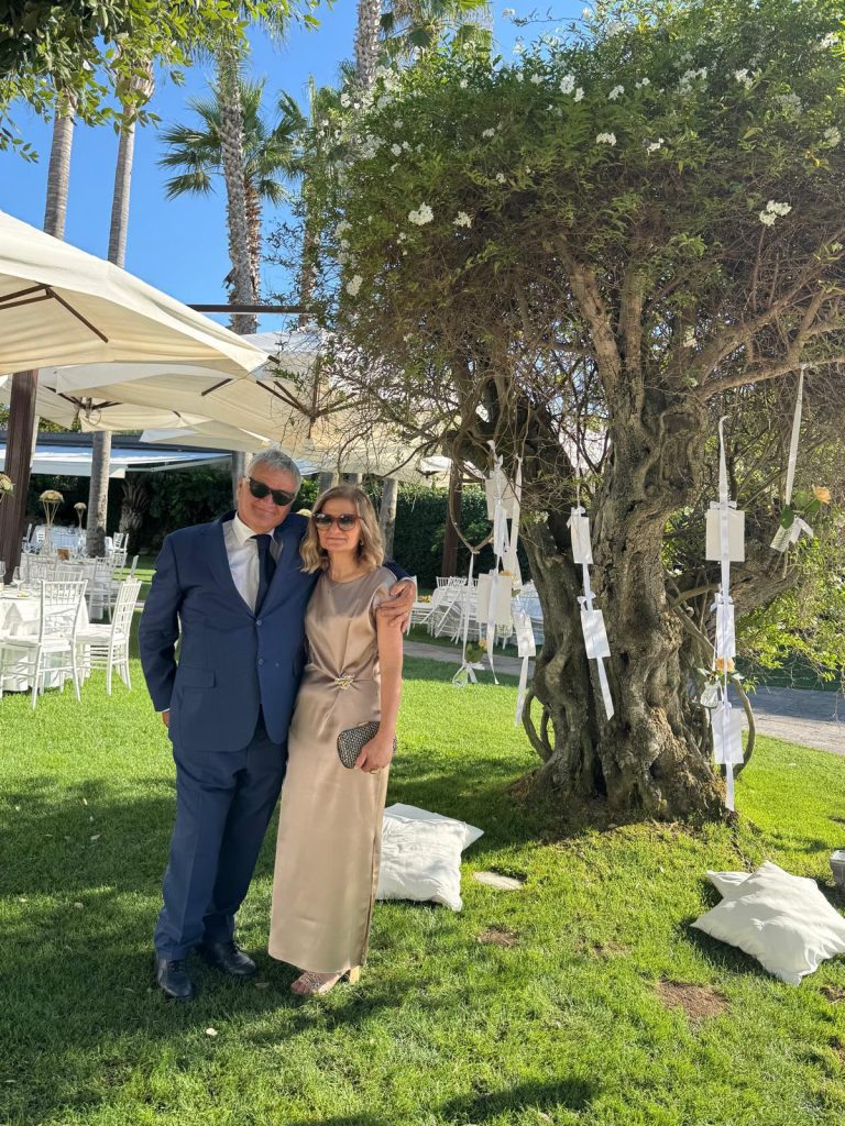 Mugnano Nozze di Rubino: 40 anni di amore per Luciano Corbisiero & Angela Bianco Mugnano Nozze di Rubino: 40 anni di amore per Luciano Corbisiero & Angela Bianco
