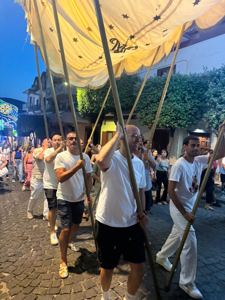 Il Gruppo Orgoglio Mugnanese conquista il Palio  2026 della Madonna delle Grazie. Le foto
