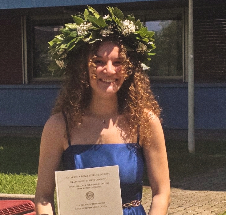 QUADRELLE: Carmen Accetta si laurea in Lettere Moderne allUniversità di Salerno QUADRELLE: Carmen Accetta si laurea in Lettere Moderne allUniversità di Salerno