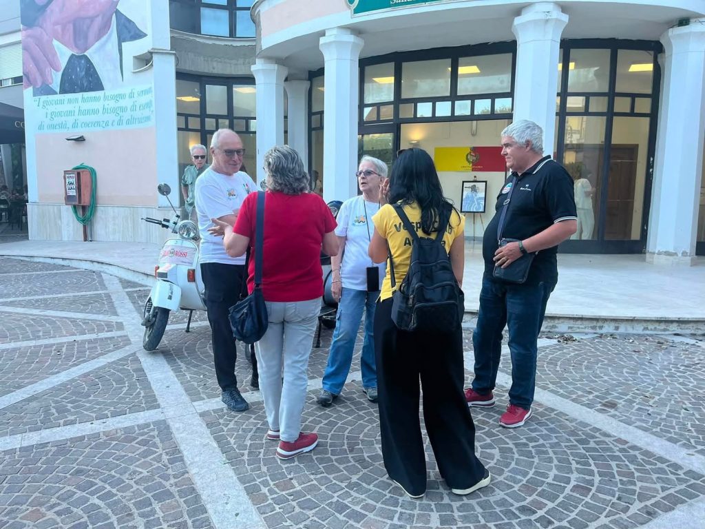 Grottaminarda, al via “Irpinia in Vespa Show 2026”: Paola Scarsi inaugura la tre giorni dedicata alla Vespa e al mototurismo
