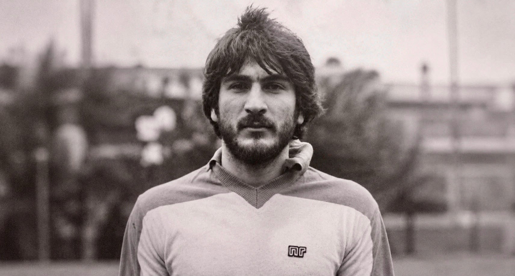 Palloni di cuoio e calciatori di una volta ; Ventesima puntata – Pasquale Vasta, il capitano che fece del Carotenuto una seconda pelle (Foto) Palloni di cuoio e calciatori di una volta ; Ventesima puntata – Pasquale Vasta, il capitano che fece del Carotenuto una seconda pelle (Foto)
