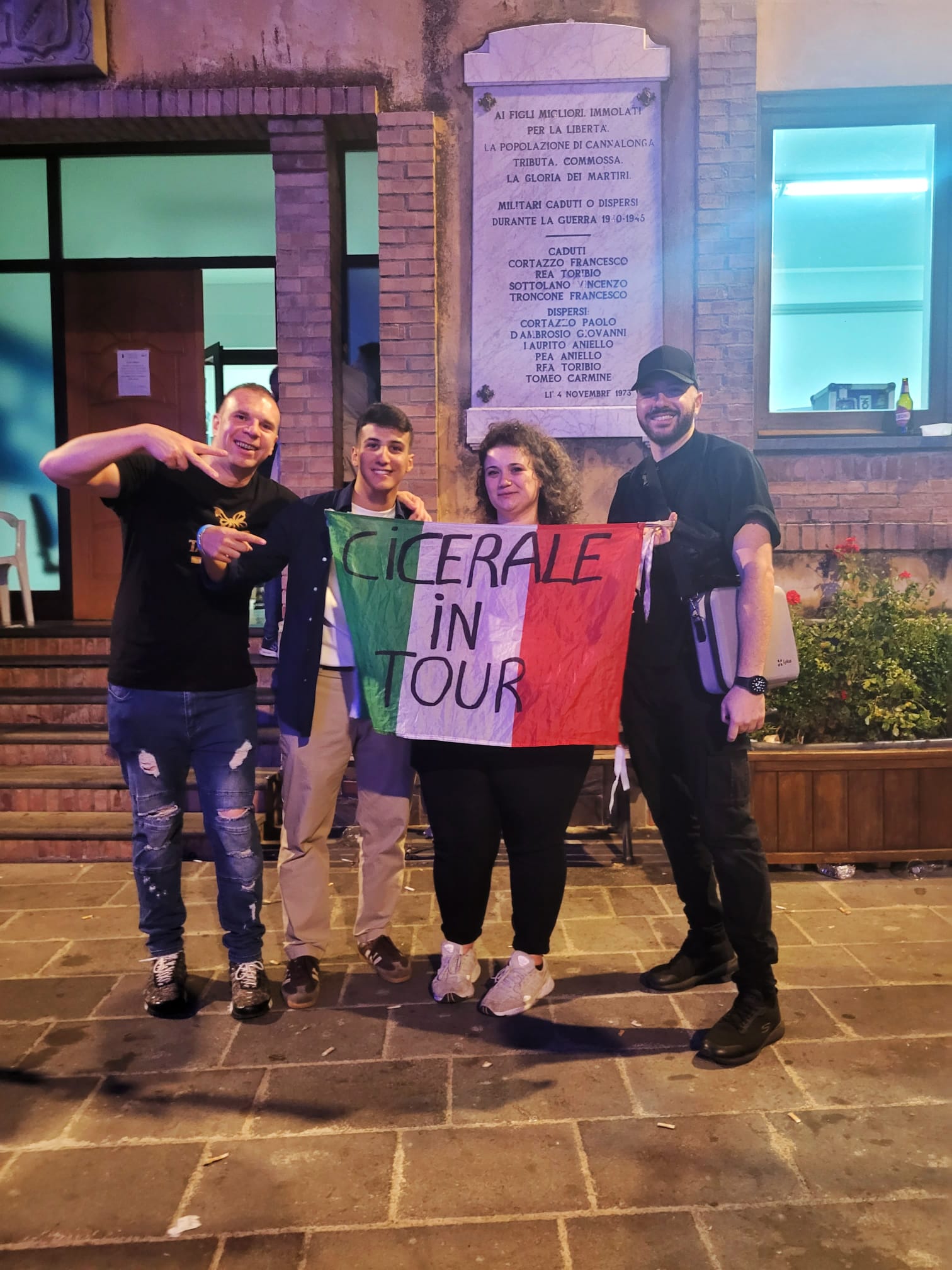 Da Cicerale in giro per l’Italia: la storia di un fan club diventato una grande famiglia