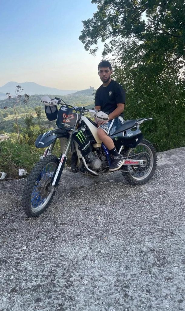 Avella.  Festeggia il compleanno Arcangelo Barba: gli auguri più affettuosi dalla sua famiglia