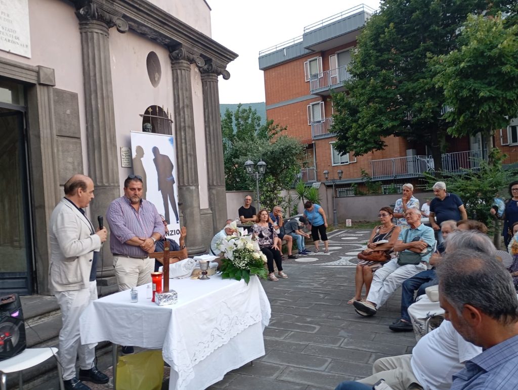 Mugnano del Cardinale ricorda Paolo Borsellino: La cultura è l’arma contro le mafie. Una piazza piena, una comunità unita. Mugnano del Cardinale ricorda Paolo Borsellino: La cultura è l’arma contro le mafie. Una piazza piena, una comunità unita.