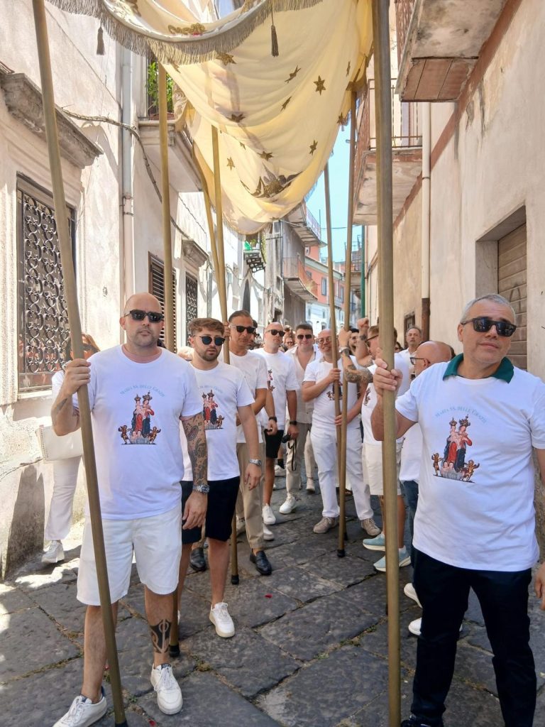 Il Gruppo Orgoglio Mugnanese conquista il Palio  2026 della Madonna delle Grazie. Le foto