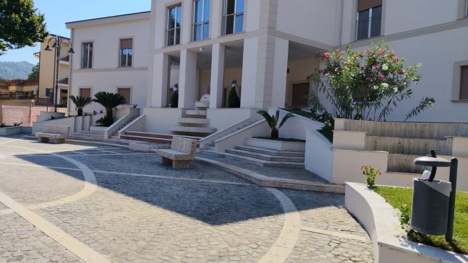 montoro apertura piazza municipio frazione torchiati (2)