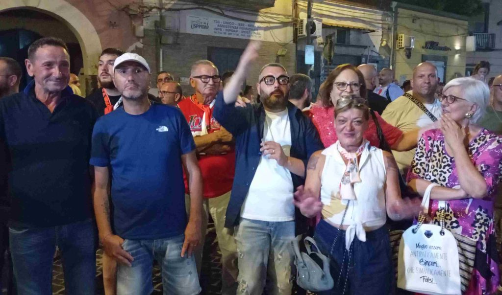 Festa dei Gigli 2027, la Paranza Volontari 1978 di Brusciano accompagnerà il Giglio del Calzolaio di Nola Festa dei Gigli 2027, la Paranza Volontari 1978 di Brusciano accompagnerà il Giglio del Calzolaio di Nola