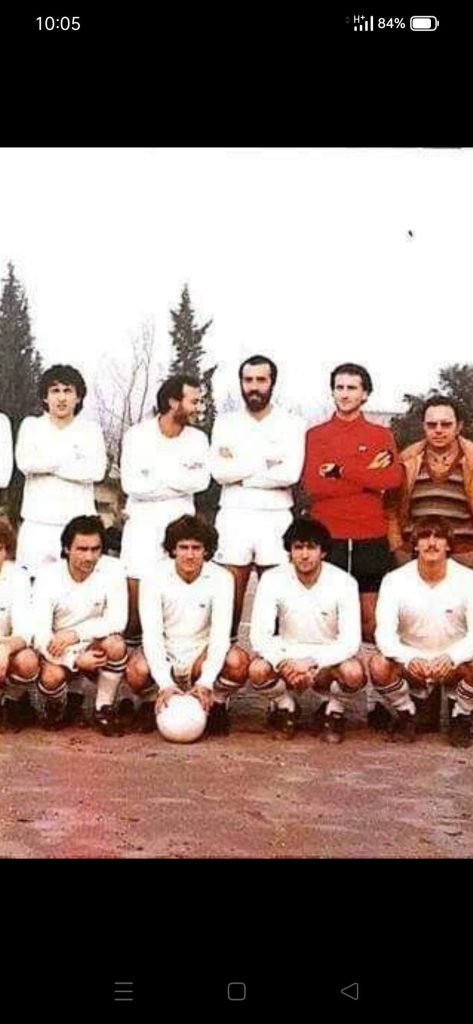 Palloni di cuoio e calciatori di una volta : Ventunesima puntata – Francesco Lippiello, il regista che dipingeva calcio con entrambi i piedi (Foto)