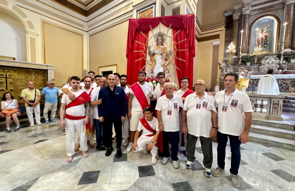 Mugnano del Cardinale si prepara ad accogliere migliaia di pellegrini per la festa di Santa Filomena. Il sindaco Napolitano: «Accogliere i pellegrini è un onore e una responsabilità»