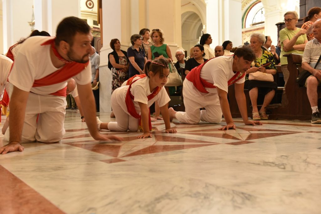 Mugnano del Cardinale, stanotte tornano i Battenti: fede e tradizione sulla strada di San Pellegrino