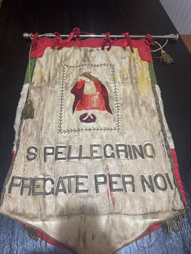 Mugnano del Cardinale, stanotte tornano i Battenti: fede e tradizione sulla strada di San Pellegrino