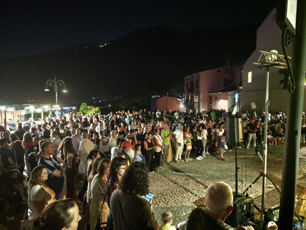 Grande successo per Sentieri Mediterranei, l’evento che valorizza l’identità irpina Grande successo per Sentieri Mediterranei, l’evento che valorizza l’identità irpina