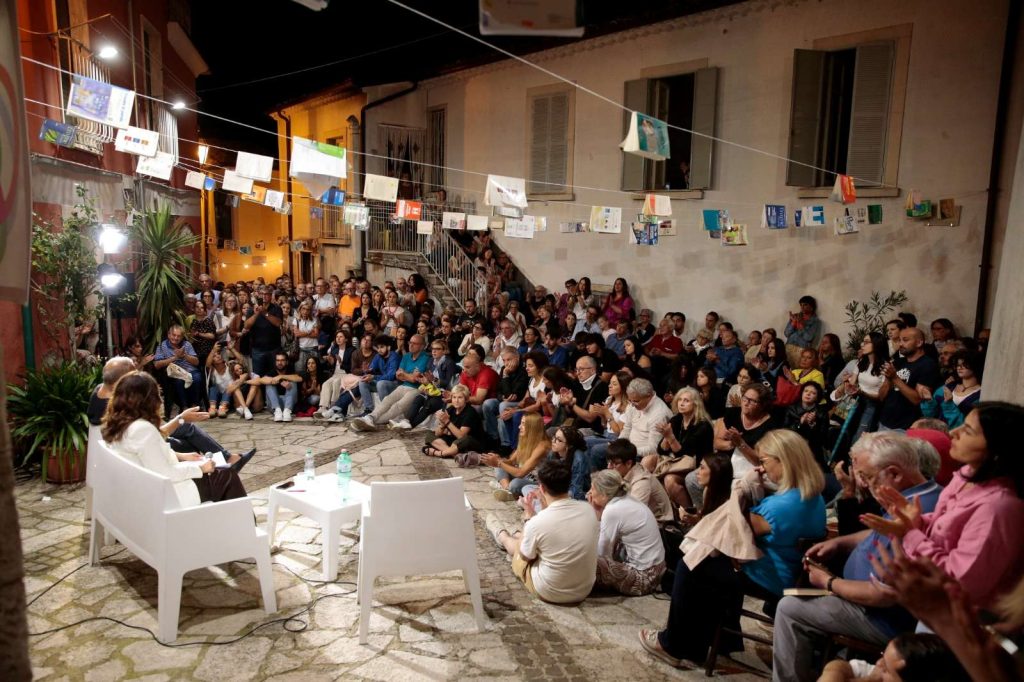 A SantAndrea di Conza è Festa del Libro con Roberto Saviano e Concita De Gregorio A SantAndrea di Conza è Festa del Libro con Roberto Saviano e Concita De Gregorio