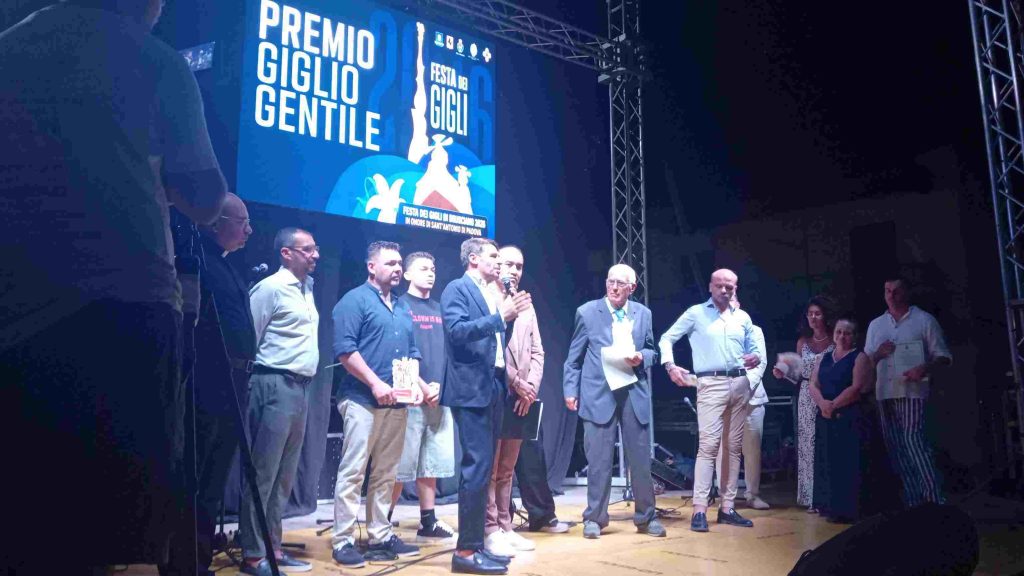 Brusciano, archiviata la 151ª Festa dei Gigli: fede, istituzioni e spettacolo per il gran finale Brusciano, archiviata la 151ª Festa dei Gigli: fede, istituzioni e spettacolo per il gran finale