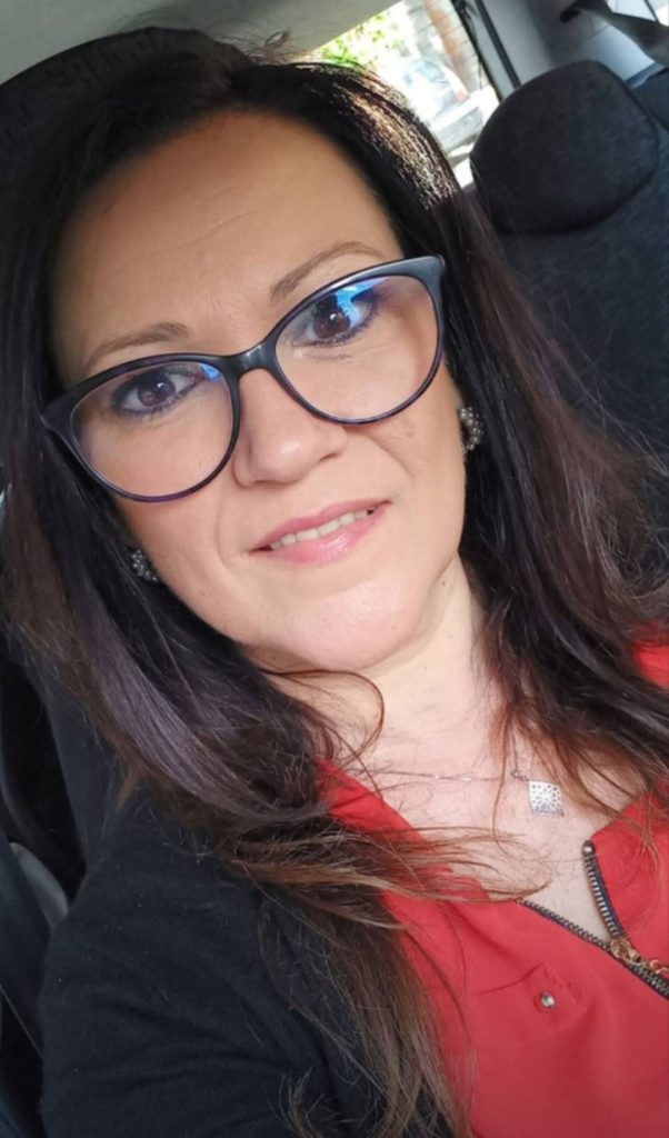 Avella: i 50 anni di Antonella Vetrano Avella: i 50 anni di Antonella Vetrano