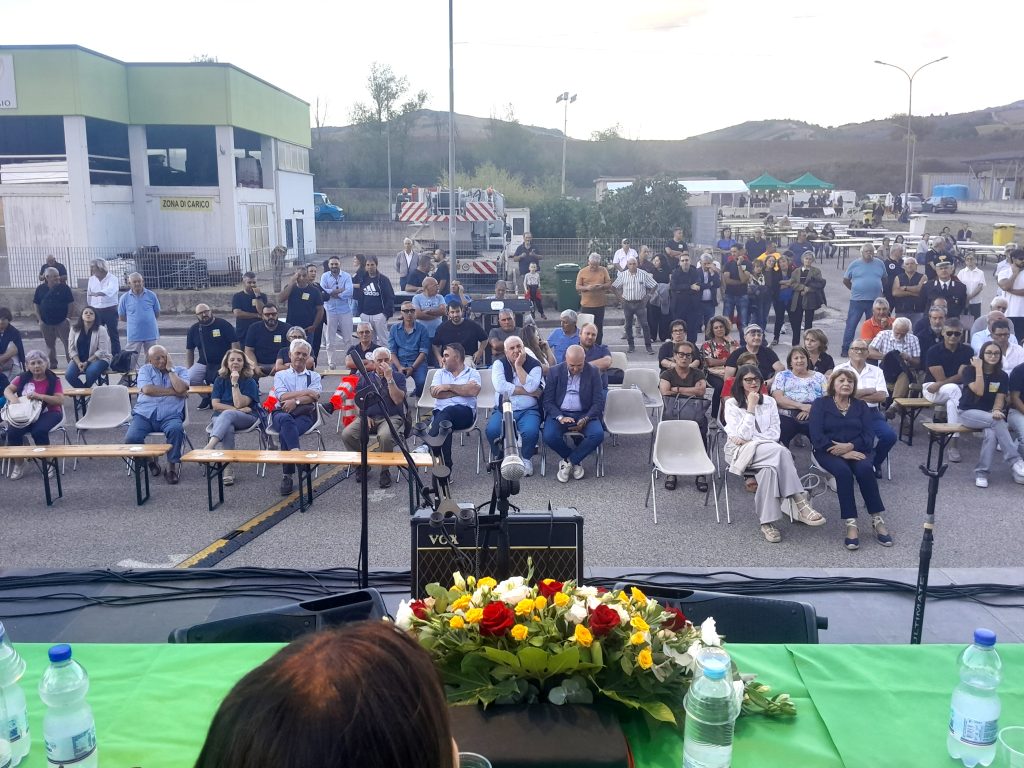 Castel Baronia, convegno su agricoltura, territorio e comunità per uno sviluppo sostenibile. Castel Baronia, convegno su agricoltura, territorio e comunità per uno sviluppo sostenibile.