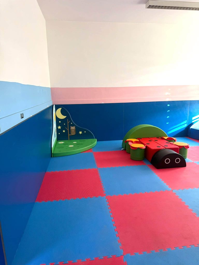Domicella, l’asilo si rifà il look: aule rinnovate, nuovi giochi e spazi a misura di bambino