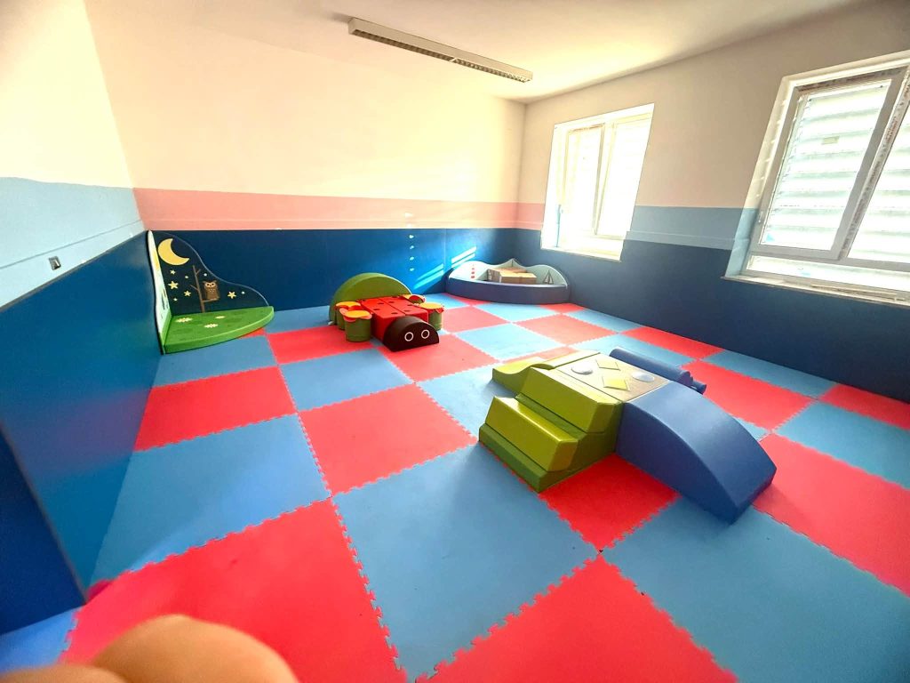 Domicella, l’asilo si rifà il look: aule rinnovate, nuovi giochi e spazi a misura di bambino