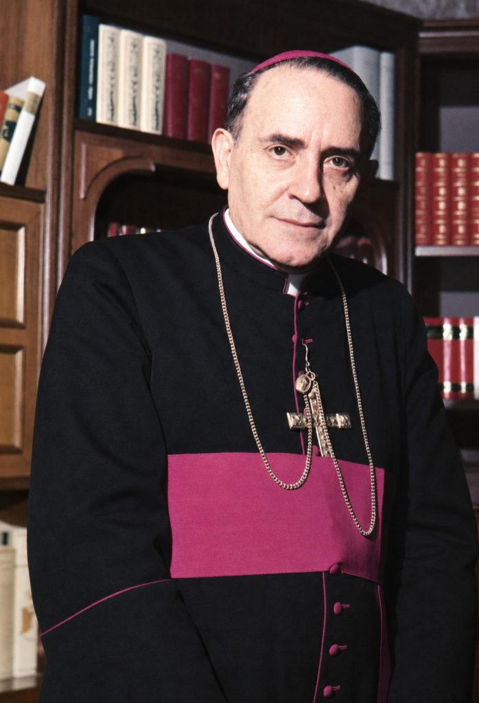 Cimitile, le spoglie di monsignor Antonio Cece tornano nella chiesa di San Felice in Pincis: celebrazioni il 24 e 25 settembre