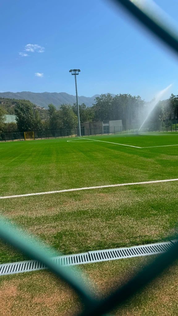 Roccaraìnola, il nuovo campo “Vincenzo Ottaviano” si accende: prove tecniche per l’impianto di illuminazione