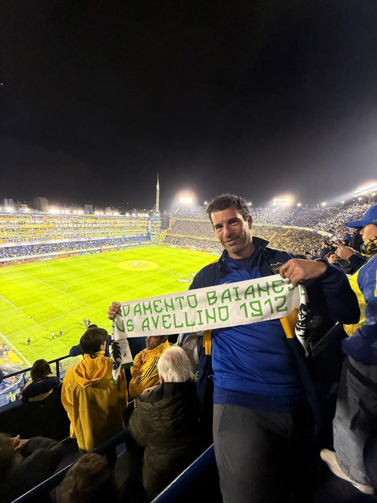 Da Sperone alla Bombonera: Javier D’Avanzo porta i colori dell’Avellino nel tempio del Boca Juniors